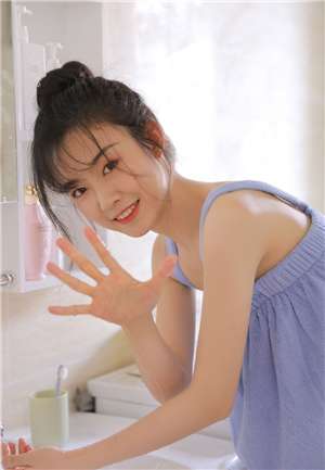 小蝌蚪视频在线播放观看图1