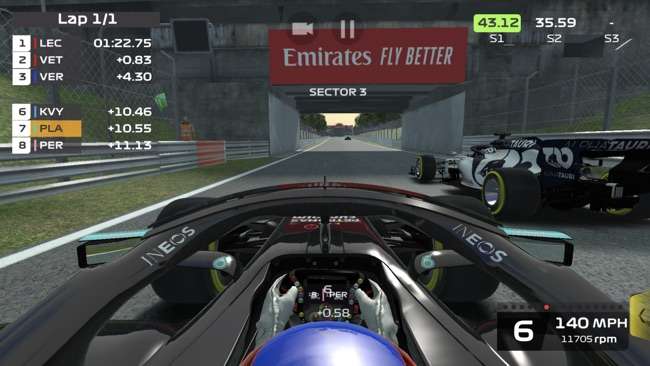 F1 Mobile Racing图1